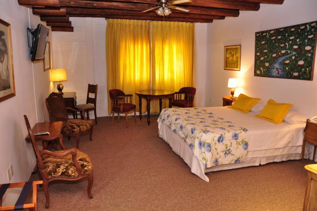 Hotel La Castellana Paysandú Zimmer foto