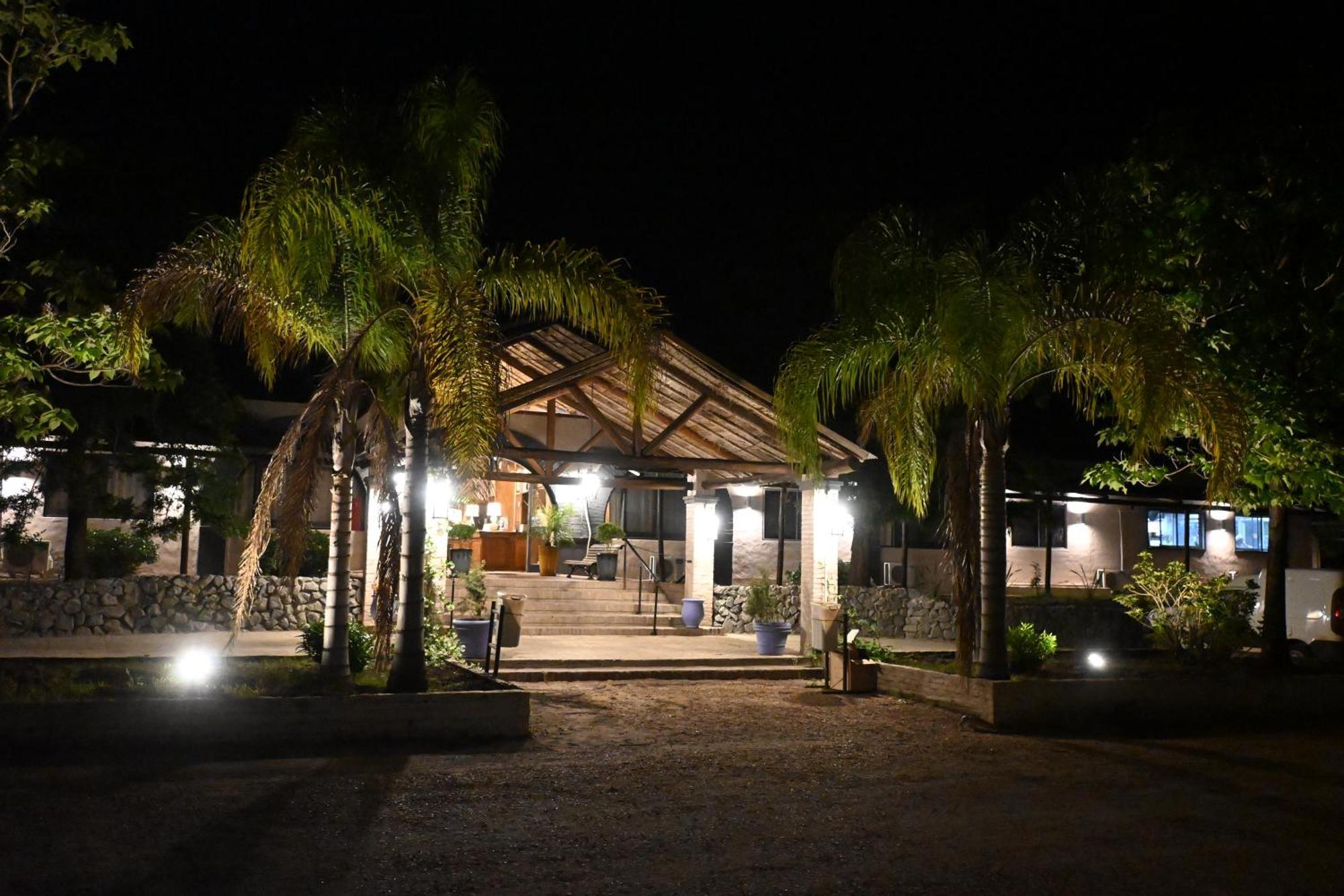 Hotel La Castellana Paysandú Exterior foto